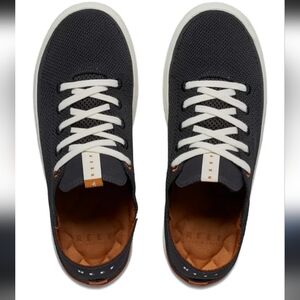 Reef Neptune Dark Grey Sneaker Size 5 Womens